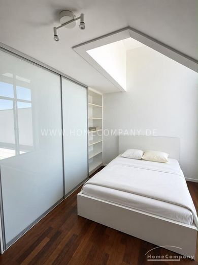 Luxus-Penthouse mit zwei Dachterrassen in Neuhausen – 2e7c1ba44768b8553dbcb2f3d4ae6d4bdce62000.jpg