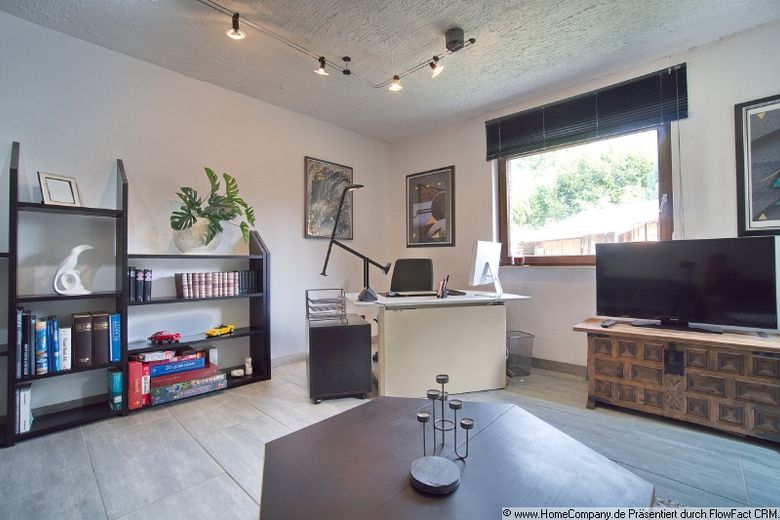 Charming apartment in the Sölderholz area of Dortmund, with separate entrance, garden and parking space – 038a9600c2c2cfbfab2bcab19938d1aba8fc577c.jpg