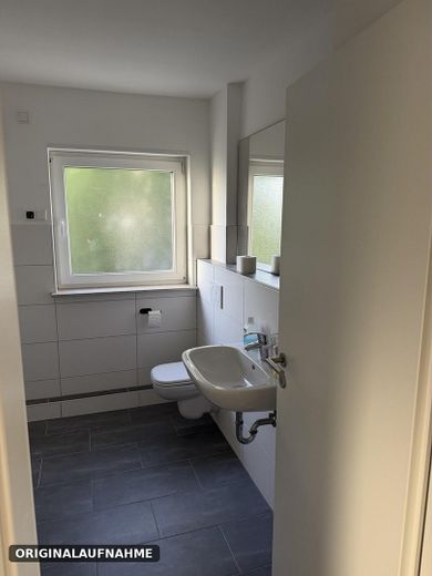 Gemoderniseerd 4-kamerappartement met groot balkon, ingerichte keuken & weids uitzicht in Neckargemünd-Dilsberg – Foto 12