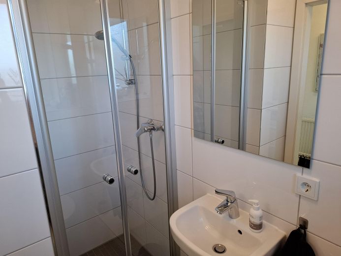 Gäste-WC Dusche