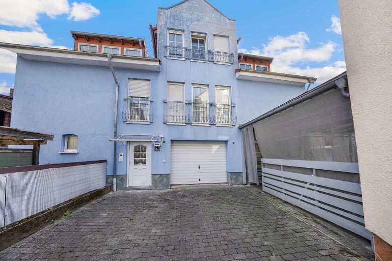 Wohnen & Arbeiten auf ca. 287 m² Fläche in Aßlar-Berghausen – Foto 1
