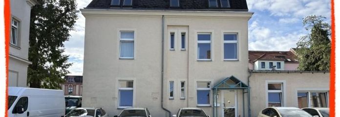 4-Zimmer-Büroeinheit (teilbar und fast barrierefrei) im Erdgeschoss, zentral in Zwickau zu vermieten!