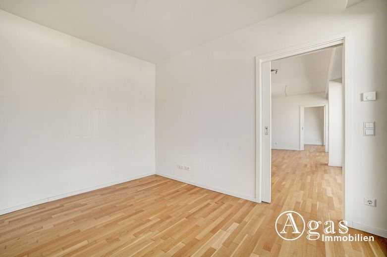 Sonnenbalkon! Offen geschnittene 3 Zimmer Wohnung mit ca. 61m², EBK und Weitblick in Berlin-Mitte! – Schlafzimmer 2