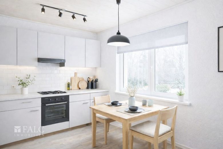 Gepflegter Bungalow auf großzügigem Grundstück - FALC Immobilien – Küchenbereich (virtualisiert)