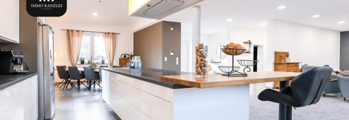 Neuried-Altenheim: Stadtvilla mit Pool, Schwedenofen & Fußbodenheizung!