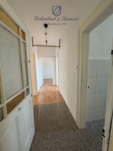 Schöne 4-ZKB mit Balkon in Alt-Saarbrücken, sofort verfügbar – Flur