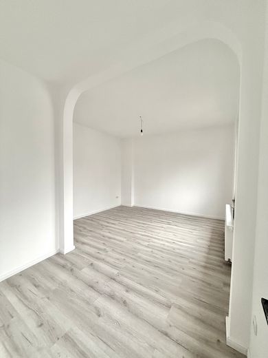 Modernized 5-room mid-terrace house in Bremen-Hastedt with garden, terrace & 2 bathrooms – Kinderzimmer
