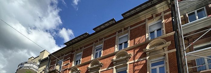 Nieruchomość hotelowa o powierzchni użytkowej ok. 550 m² i przylegającej niezabudowanej działce w najlepszej lokalizacji Heidelbergu – Vorderansicht