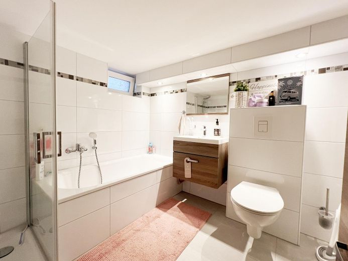 Badezimmer Kellergeschoss