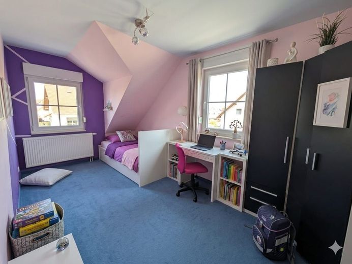 Schöne Doppelhaushälfte in Wolfsburg-Wendschott – Schlafzimmer 1