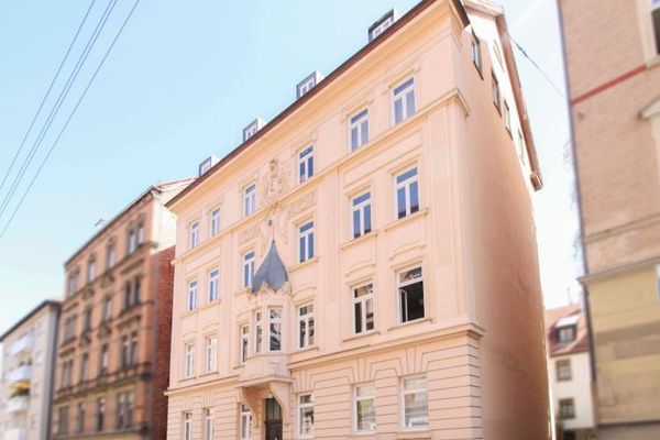 Vacant 3-room condominium in a sought-after location in Stuttgart-West!