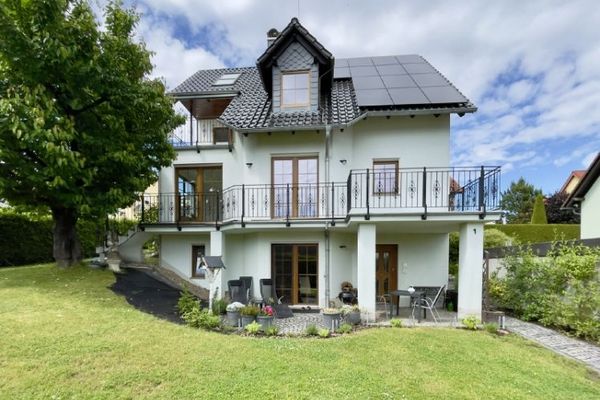 Topsaniertes EFH mit Einliegerwhg. in Rabenau - Nähe Golfplatz Possendorf