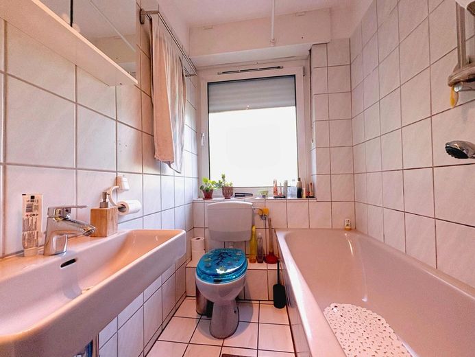 CITYHOUSE: Attraktive 2-Zimmer-Wohnung mit Balkon - ab 09/2026 frei nutzbar – Wannenbad