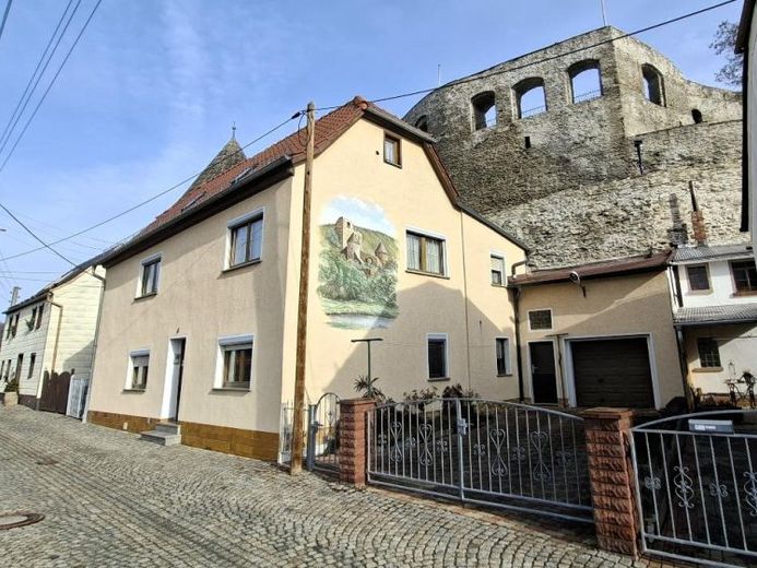 !!! Wohnen wie auf einer Burg - in traumhafter Aussichtslage !!! – फोटो 1