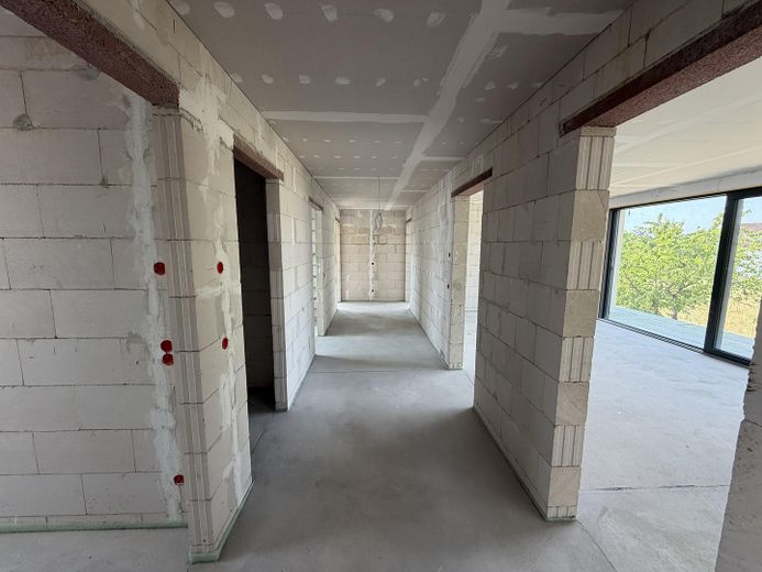 Yeni yapı: Schwäbisch Gmünd'de 3 ayrı daireli 3 ailelik ev – Foto 15