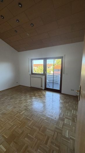 Friendly, bright 4-room apartment – Schlafzimmer