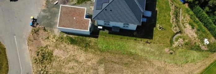 TERRAIN ENTIÈREMENT VIABILISÉ DANS UN CADRE VERDOYANT !