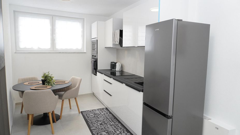 Vollmöblierte 2-Zimmer-Neubauwohnung im Erdgeschoss – Foto 19