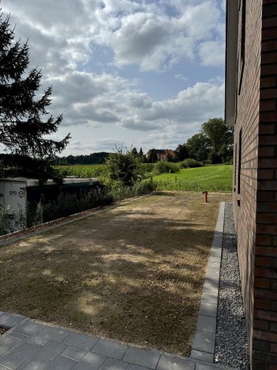 Ländliche Doppelhaushälfte in ruhiger Nachbarschaft – Foto 3