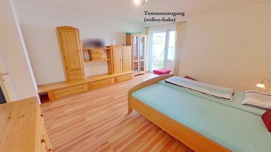 Traumhaftes Energiespar-EFH A+, exklusives Wohnen, Garten, Pool – EG Gäste (Schlafen)