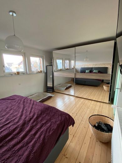 Zimmer 2 OG