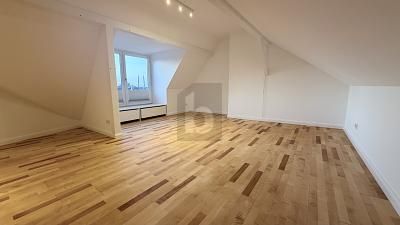 EXKLUSIVE MAISONETTE MIT PRIVATER DACHTERASSE