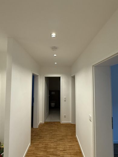 Luxuswohnung ,Hochparterre, mitten im Kreuzviertel – LED Beleuchtung,  entblendet