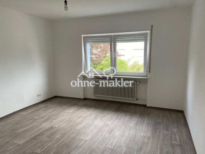 Schöne 2-Zimmer-Wohnung mit großem Balkon in ruhiger Wohnlage von Hockenheim – Foto 1