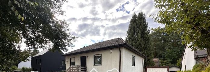 Hermsdorf: Freistehendes Einfamilienhaus auf 492 m² Grundstück mit Entwicklungspotenzial