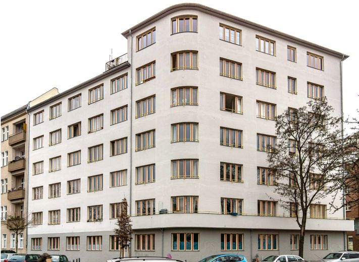 Bezugsfreie modernisierte 2-Zimmer Wohnung im sanierten Baudenkmal – Foto 1