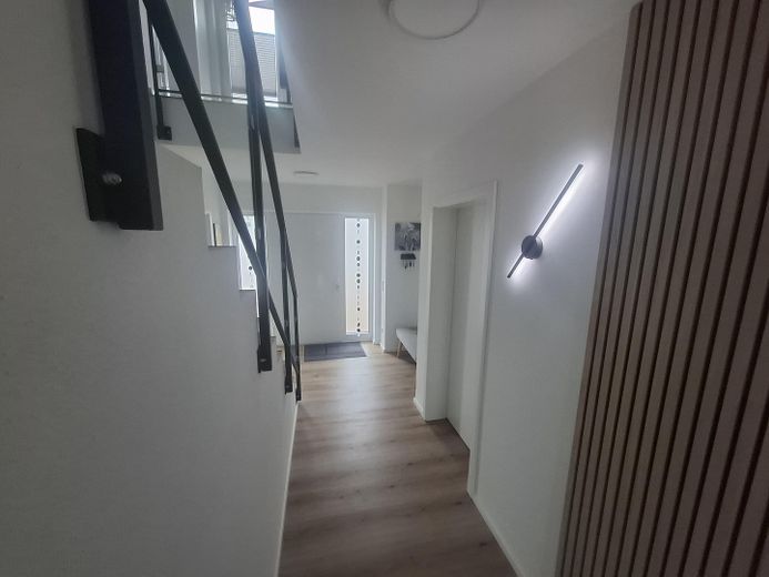 -Reserviert- Neuwertiges Modernes Einfamilienhaus KFW 55 -Provisionsfrei- – Foto 17