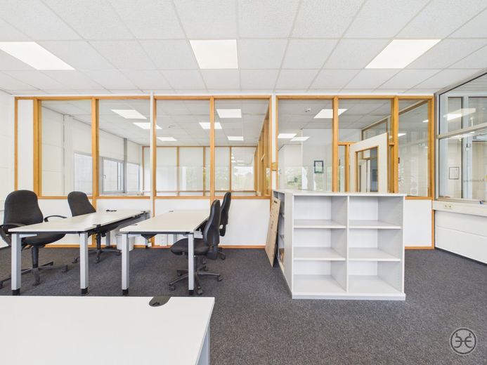 Büro &amp; Werkstattflächen in Industriegebiet zu Vermieten | Tweelbäke | Oldenburg – CAM05560G0-PR0049-STILL010
