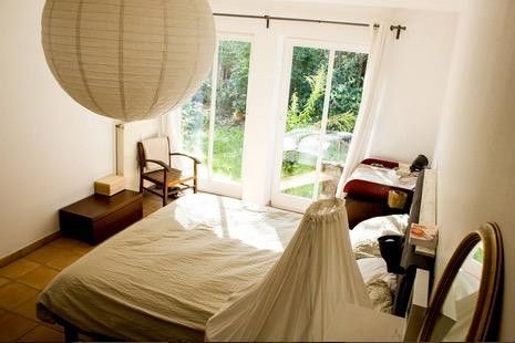Wohnerlebnis am Jenischpark: traumhafte Erdgeschoßwohnung mit eigenem Garten von Privat – Schlafzimmer