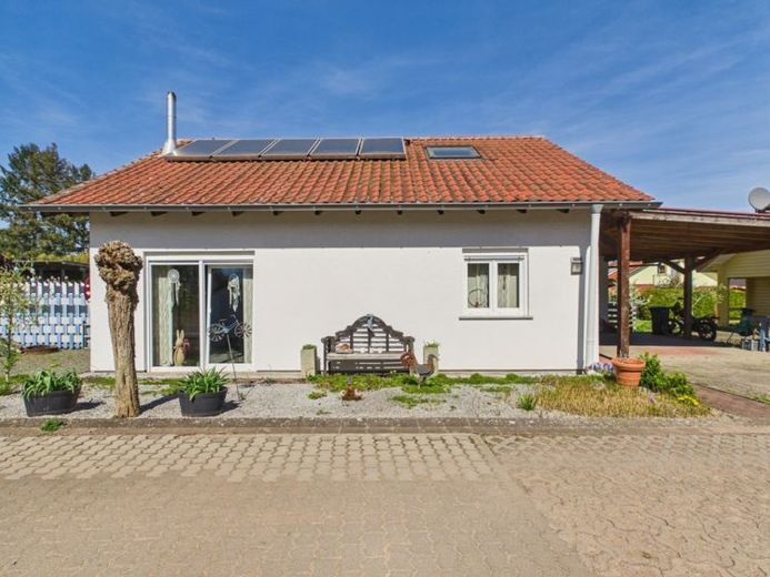 Naturnahes Wohnen (ca. 130 m²), auf dem Litermont mit eingezäuntem Garten, Carport und Stellplatz – फोटो 1