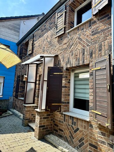 Charmantes kleines Haus mit gemütlichem Hof und Garten – Foto 13