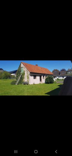 Toplage Günne: Sanierungsbedürftiges EFH/ZFH auf 840 m² Grundstück mit Seeblick-Potenzial – Garage/Scheune