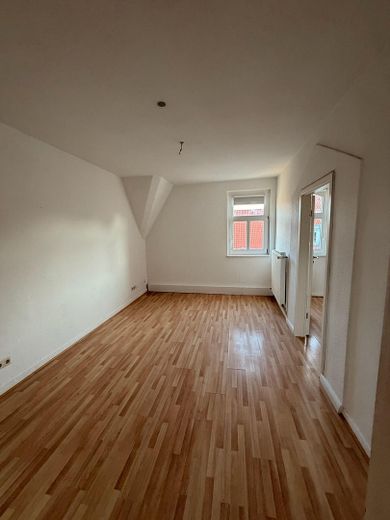 3,5-Zimmer-Wohnung mit neuem Badezimmer in der Martinistraße - WG-geeignet – Schlafzimmer 