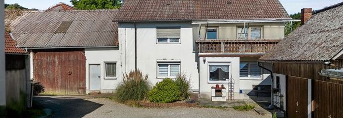 Casa unifamiliare affittata con capanno e posto auto coperto nel cuore della Kammeltal