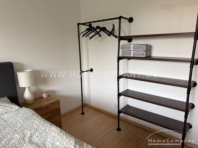 2 Zi.-Wohnung, möbliert, 4. OG, mit Loggia. – 34662b7b9e5570765b0b4a113fdf1ee8f58c0765.jpg