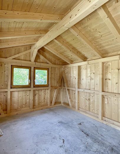 Gartenhaus/ Garage innen