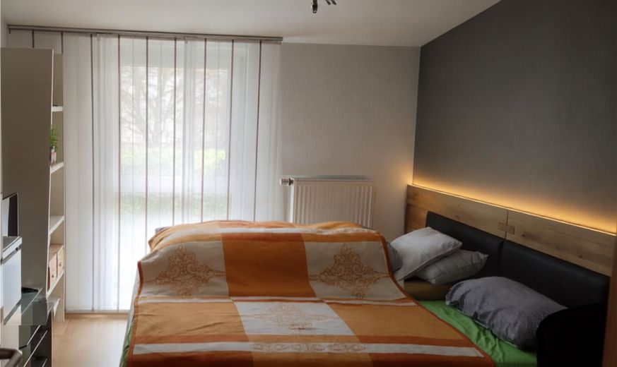 Casa a schiera di testa ben tenuta in posizione ambita a HN-Sontheim – Foto 11