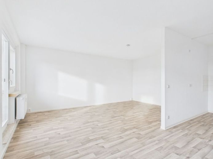 2-Raum-Wohnung mit Balkon auf dem südlichen Sonnenberg – Foto 1