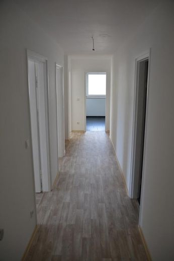 3-Zimmer Whg - ruhige aber zentrale Lage - saniert * sofort frei * – Foto 5