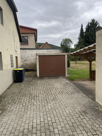 Hausansicht Rück. mit Garage