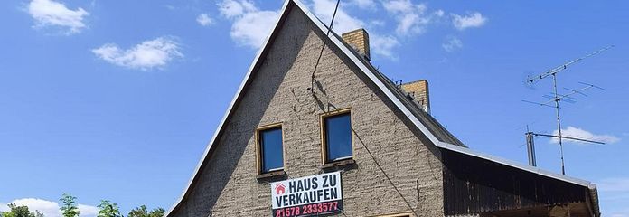 Frontseite Wohnhaus