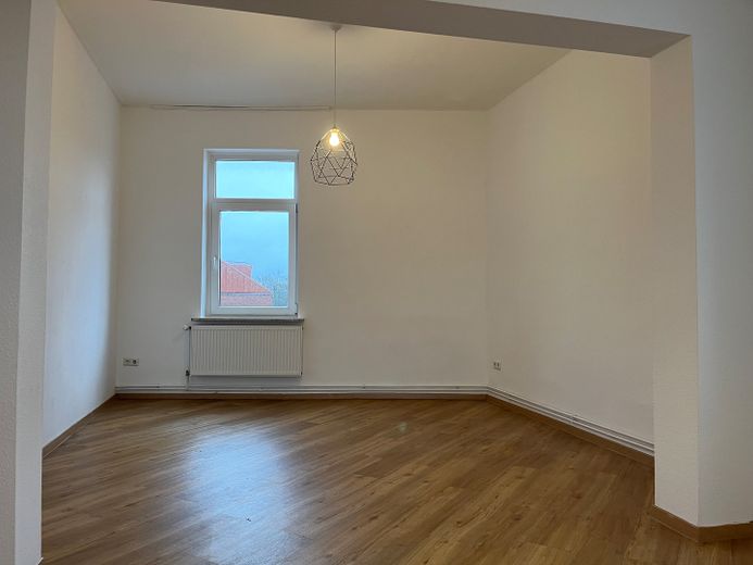 Lichtdurchflutete 3-Zimmer-Whg. in Bremerhaven-Lehe zu vermieten – Wohnbereich