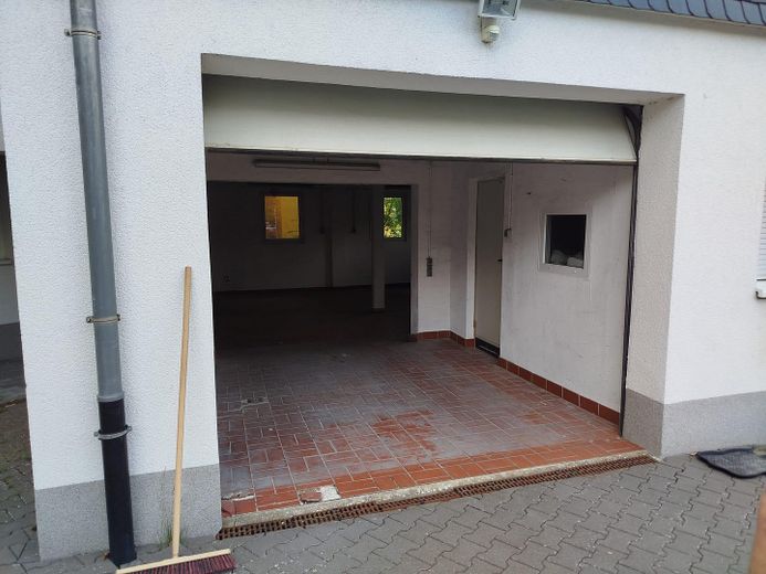 गैरेज, गोदाम, 100 m², तुरंत किराए पर उपलब्ध, – Zugang Garage