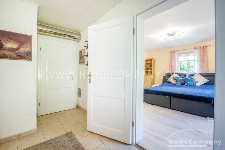 14050 HomeCompany Dresden مفروش/مؤثث شقة جميلة من 3 غرف في فايسن هيرش مع استخدام الحديقة بحد أقصى 3 أشخاص – b81345685e95e3c750d3bec6d121f5a616459898.jpg