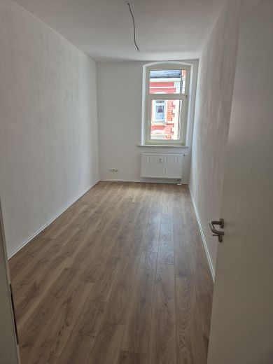 Ihr neues Zuhause in der Innenstadt: 4ZKB, kompl. saniert, mit Einbauküche – Foto 30