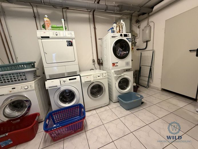 Neuer Preis! 3-Zimmer-Wohnung mit Terrassenflair in ruhiger Lage von Riegelsberg! – Waschraum
